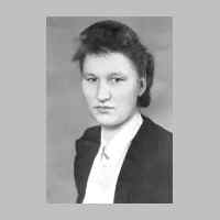 030-0084 Elfriede Rathke, geb. Kirstein, geb. am 2.1.1925.jpg